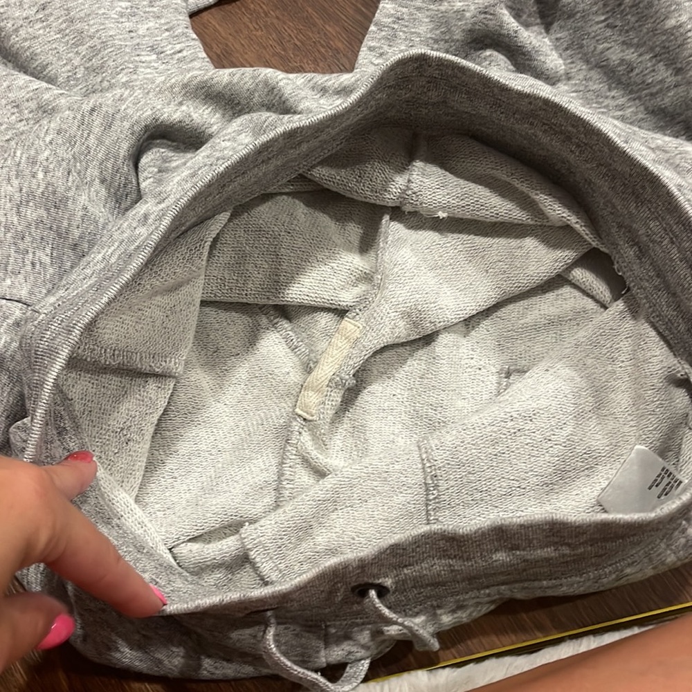 Uniqlo Small Joggers - Picture 5 of 6